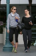JENNIFER GARNER Out and About in Los Angeles 2801