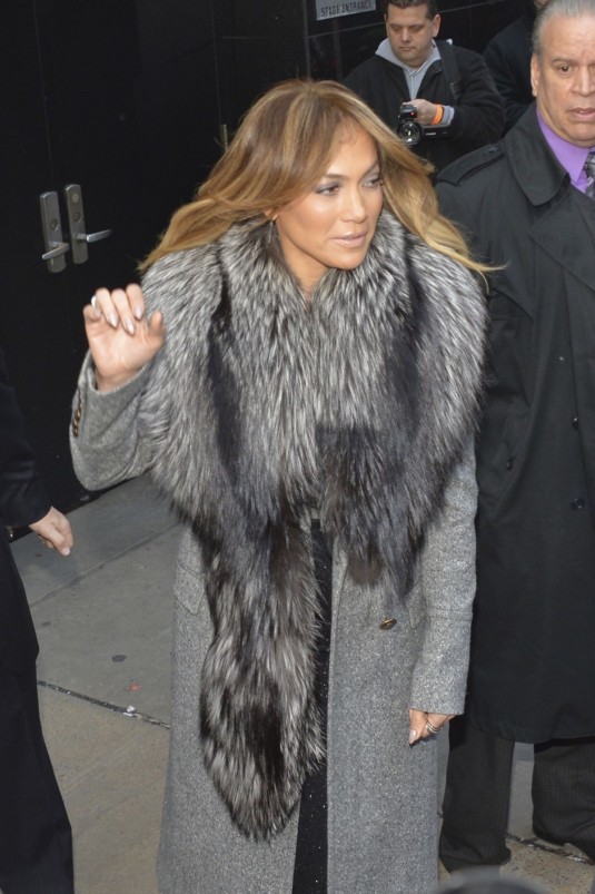 JENNIFER LOPEZ Leaves Good Morning America