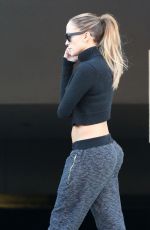 JENNIFER LOPEZ Out and About in Los Angeles 1601