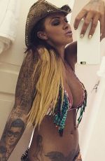 JODIE MARSH - Instagram Pictures