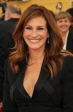 JULIA ROBERTS at 2015 Screen Actor Guild Awards in Los Angeles