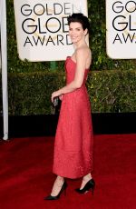JULIANNA MARGUILES at 2015 Golden Globe Awards in Beverly Hills