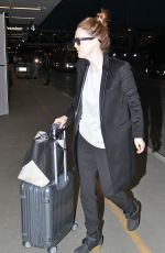 JULIANNE MOORE Arrives at Los Angeles International Airport 2601