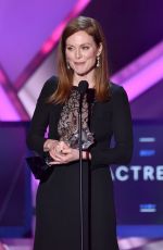 JULIANNE MOORE at 2015 Critics Choice Movie Awards in Los Angeles