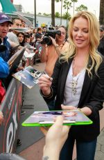 KATHERINE HEIGL on the Set odf Extra in Los Angeles