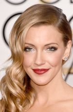 KATIE CASSIDY at 2015 Golden Globe Awards in Beverly Hills