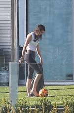 KENDALL JENNER and Justin Bieber Playing Volleyball at His Beverly Hills Home