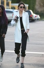 KENDALL JENNER Out for Lunch in Calabasas 0301