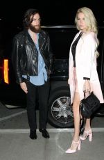 KESHA at Los Angeles International Airport