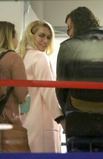 KESHA at Los Angeles International Airport