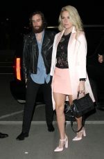 KESHA at Los Angeles International Airport