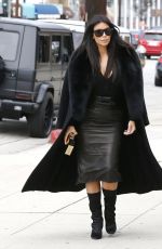 KIM KARDASHIAN Arrives at a Sporting Store in Los Angeles