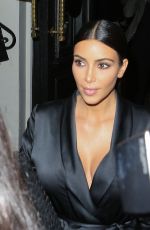 KIM KARDASHIAN Leeaes AOC Wine Bar and Restaurant in Los Angeles