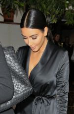 KIM KARDASHIAN Leeaes AOC Wine Bar and Restaurant in Los Angeles