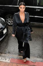 KIM KARDASHIAN Leeaes AOC Wine Bar and Restaurant in Los Angeles