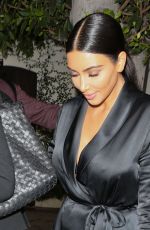 KIM KARDASHIAN Leeaes AOC Wine Bar and Restaurant in Los Angeles