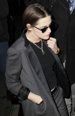 KRISTEN STEWART Arrives on the Jon Stewart Show in New York