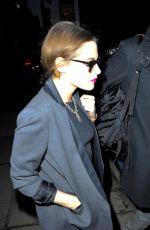 KRISTEN STEWART Arrives on the Jon Stewart Show in New York