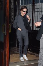 KRISTEN STEWART Arrives on the Jon Stewart Show in New York