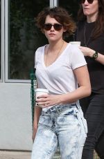 KRISTEN STEWART Out and About in Los Angeles 2901