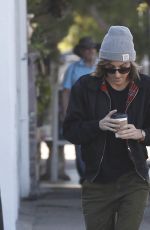 KRISTEN STEWART Out for Morning Coffee in Los Feliz 2301
