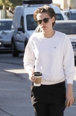 KRISTEN STEWART Out for Morning Coffee in Los Feliz 2301