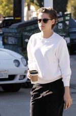 KRISTEN STEWART Out for Morning Coffee in Los Feliz 2301