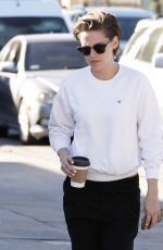 KRISTEN STEWART Out for Morning Coffee in Los Feliz 2301