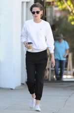 KRISTEN STEWART Out for Morning Coffee in Los Feliz 2301