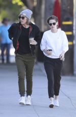 KRISTEN STEWART Out for Morning Coffee in Los Feliz 2301