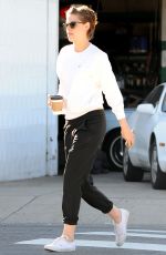 KRISTEN STEWART Out for Morning Coffee in Los Feliz 2301