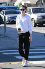 KRISTEN STEWART Out for Morning Coffee in Los Feliz 2301