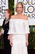 KRISTEN WIIG at 2015 Golden Globe Awards in Beverly Hills