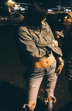 KYLIE JENNER - Instagram Pics