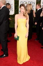 LESLIE MANN at 2015 Golden Globe Awards in Beverly Hills
