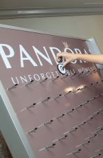 LILI SIMMONS at HBO Luxury Lounge Featuring Pandora Jewelry in Beverly Hills