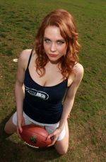 MAITLAN WARD - Super Bowl XLIX Photoshoot in Los Angeles