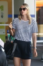 MARIA SHARAPOVA Arrives at Airport in Melbourne