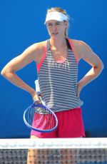 MARIA SHARAPOVA at Practice Session in Melbourne 2401