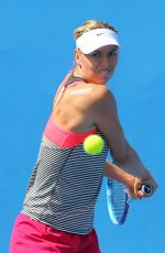 MARIA SHARAPOVA at Practice Session in Melbourne 2401