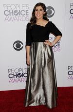 MAYIM BIALIK at 2015 People’s Choice Awards in Los Angeles