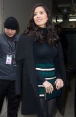 OLIVIA MUNN at AOL