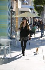 PARIS HILTON Out and About in Beverly Hills 0501
