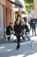 PARIS HILTON Out and About in Beverly Hills 0501