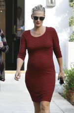 Pregnant MOLLY SIMS Out and About in Los Angeles 2101