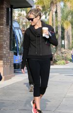 REESE WITHERSPOON Leaves a Starbucks in Los Angeles 2101