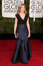 RENE RUSSO at 2015 Golden Globe Awards in Beverly Hills