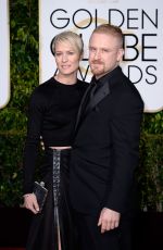 ROBIN WRIGHT at 2015 Golden Globe Awards in Beverly Hills