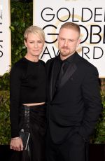 ROBIN WRIGHT at 2015 Golden Globe Awards in Beverly Hills