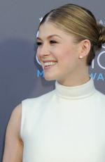 ROSAMUND PIKE at 2015 Critics Choice Movie Awards in Los Angeles